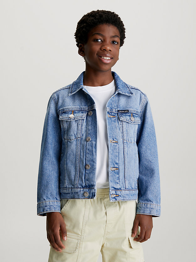 iconic mid blue denim jacket for boys calvin klein jeans