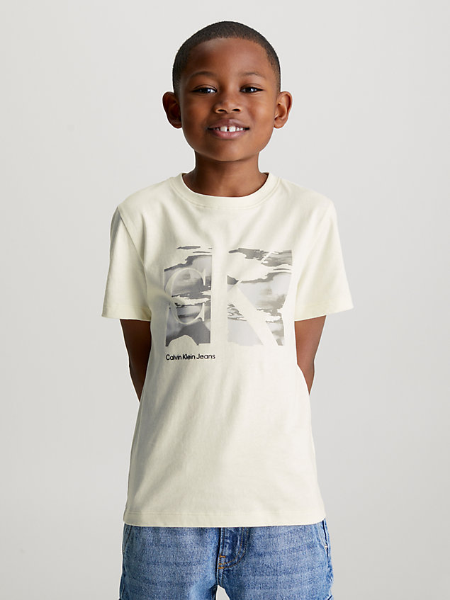 white monogram t-shirt for boys calvin klein jeans