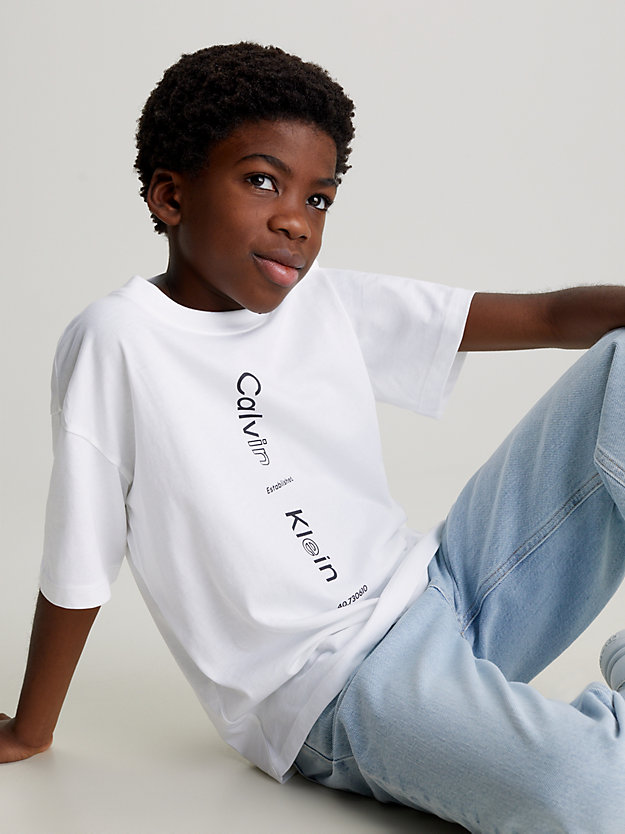 bright white relaxed logo t-shirt for boys calvin klein jeans