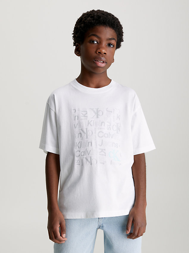 white t-shirt z logo dla chłopcy - calvin klein jeans