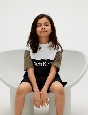 ck black/ dusty olive/ white colourblock logo t-shirt for boys calvin klein jeans
