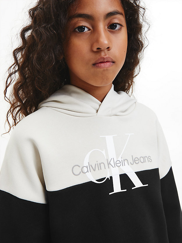 CK BLACK Bluza z kapturem z logo w kolorowe bloki dla Dziewczynki CALVIN KLEIN JEANS