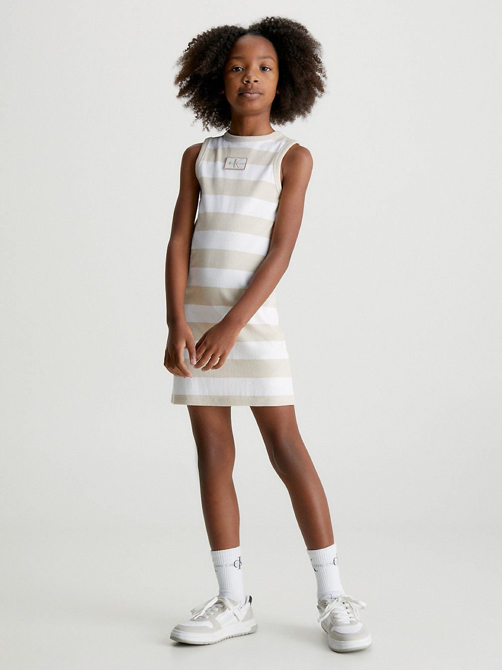 BRIGHT WHITE/ CLASSIC BEIGE > Prążkowana Sukienka Bez Rękawów > undefined Dziewczynki - Calvin Klein