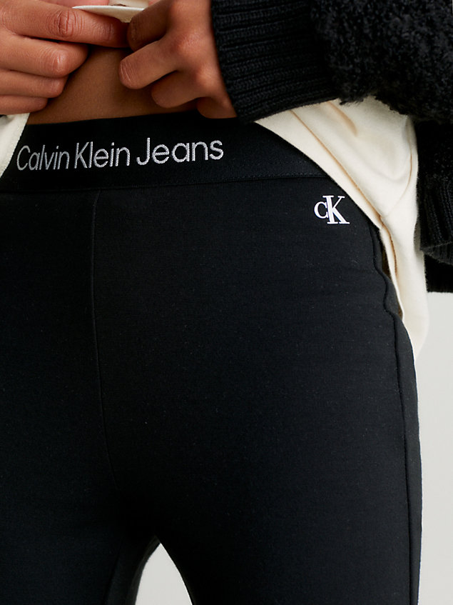pantaloni a zampa con logo black da bambina calvin klein jeans