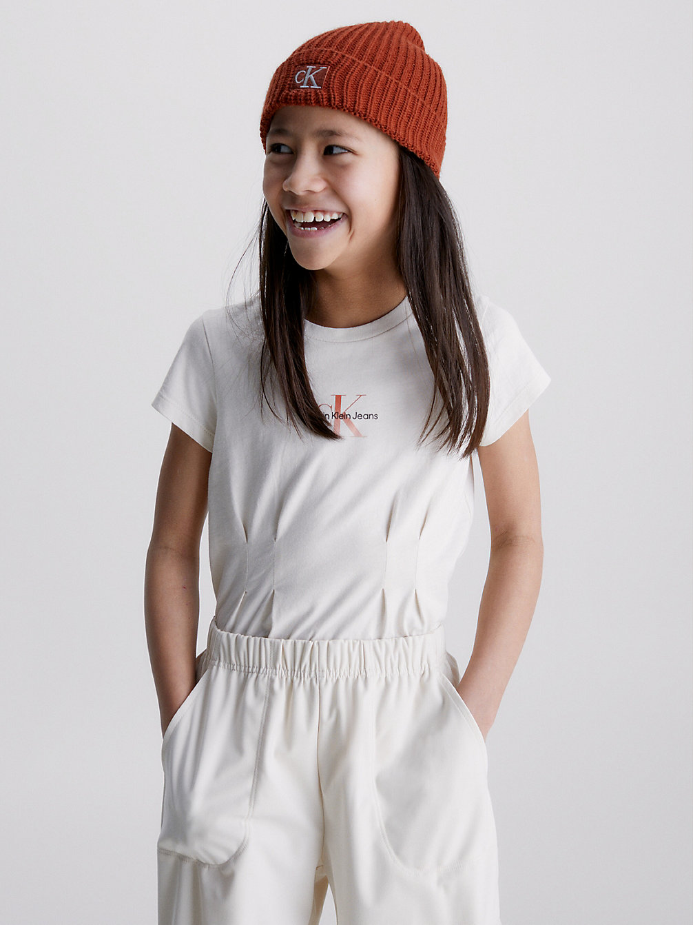 WHITECAP GRAY > Plisowany T-Shirt > undefined girls - Calvin Klein