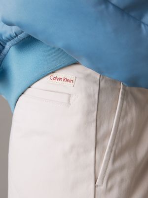 pantaloni chino a gamba larga e vita alta moonbeam da bambine calvin klein jeans