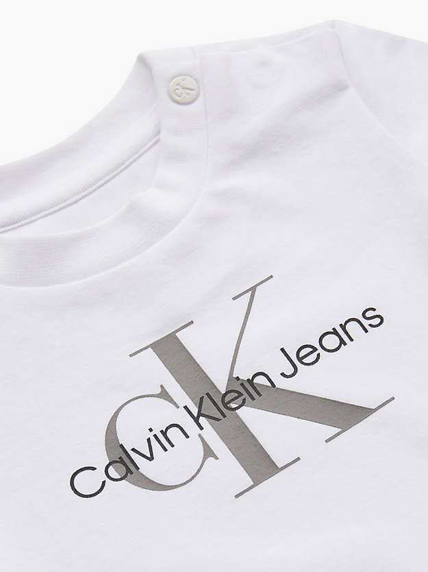 bright white newborn logo t-shirt for newborn calvin klein jeans