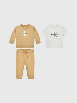 Calvin klein store baby clothes