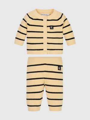 Calvin klein newborn baby boy outlet clothes