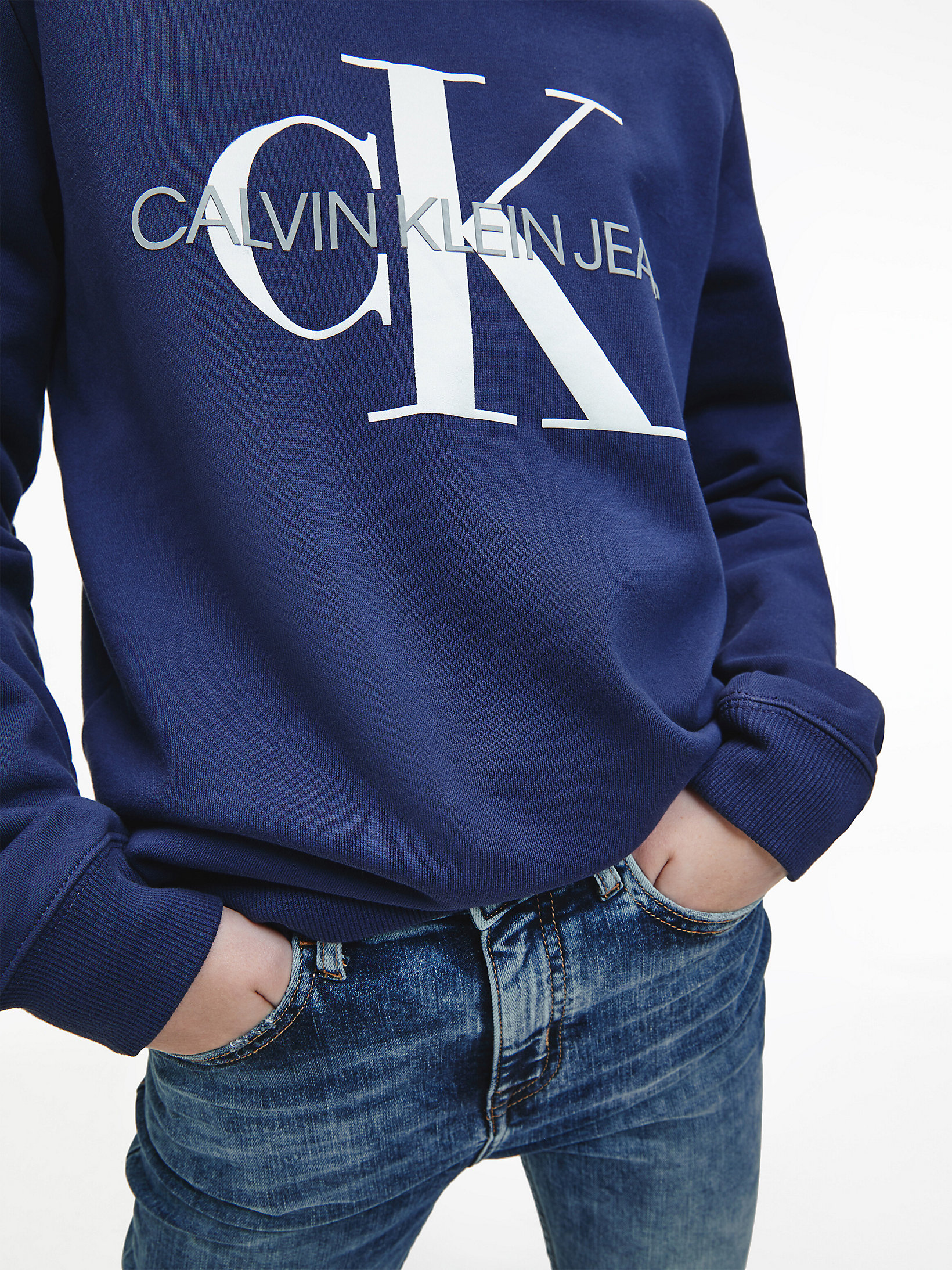 Felpa unisex in cotone biologico Calvin Klein Abbigliamento Maglioni e cardigan Felpe e hoodies Felpe 