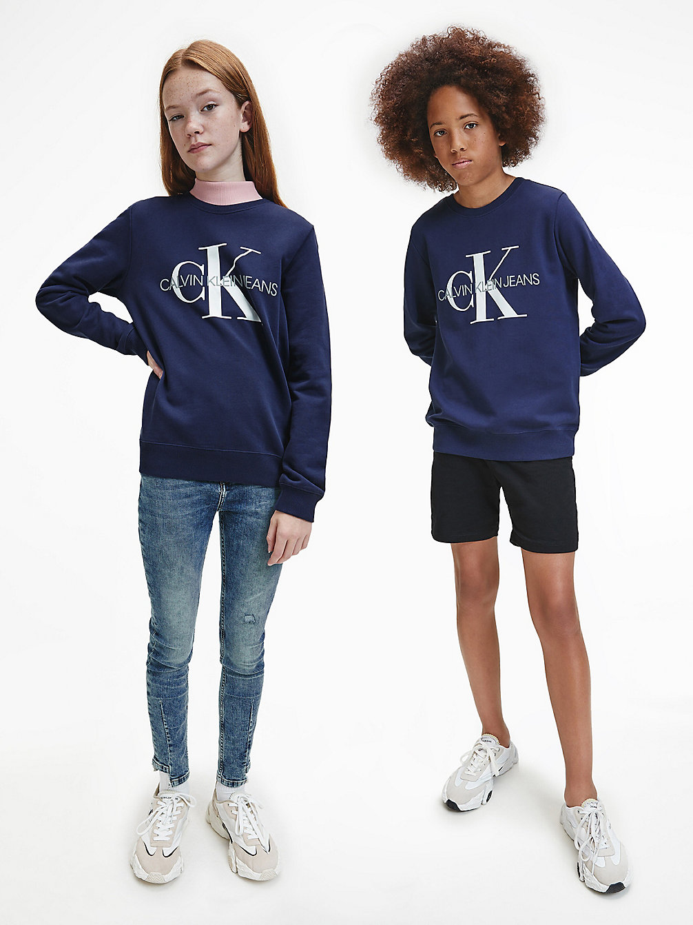 PEACOAT Unisex Organic Cotton Logo Sweatshirt undefined kids unisex Calvin Klein