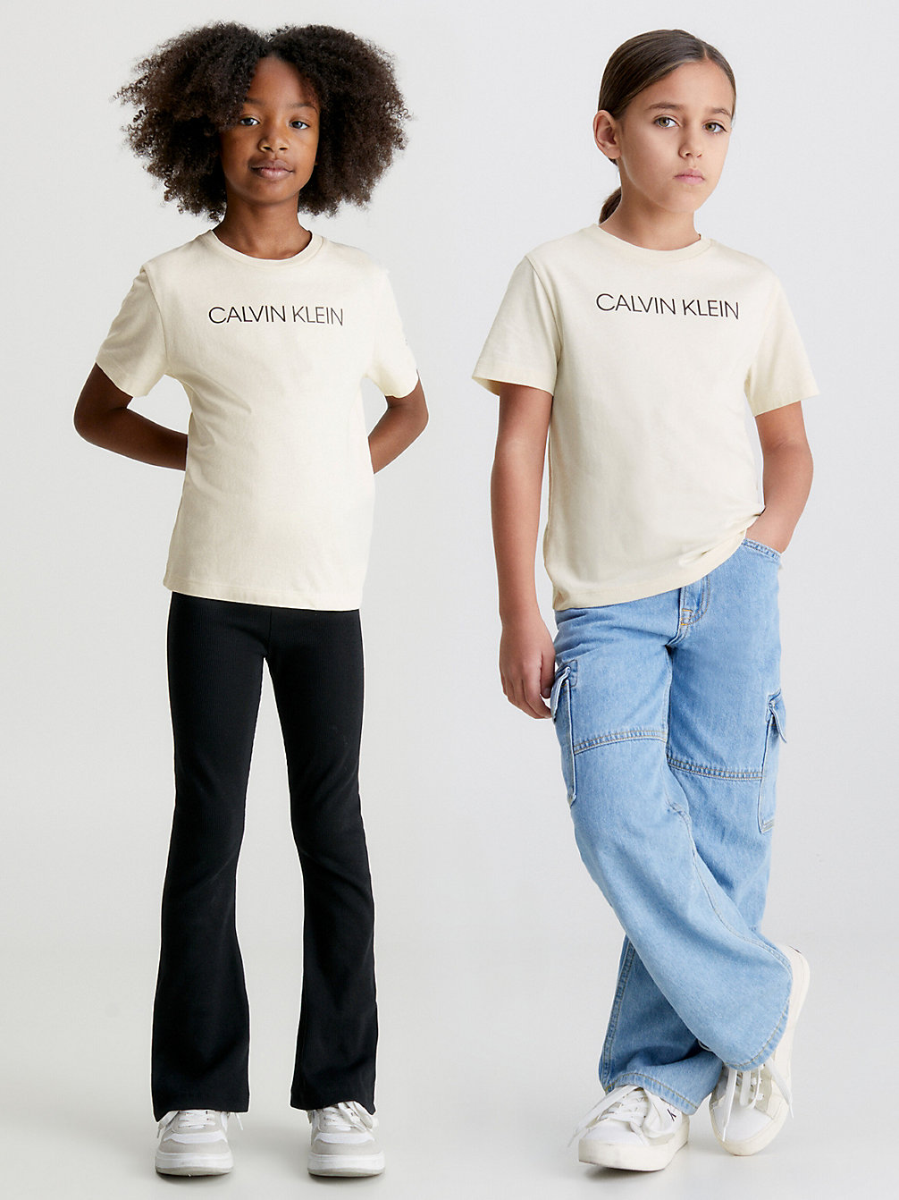 T-Shirt In Cotone Biologico Con Logo Bambino > WHITECAP GRAY > undefined kids unisex > Calvin Klein