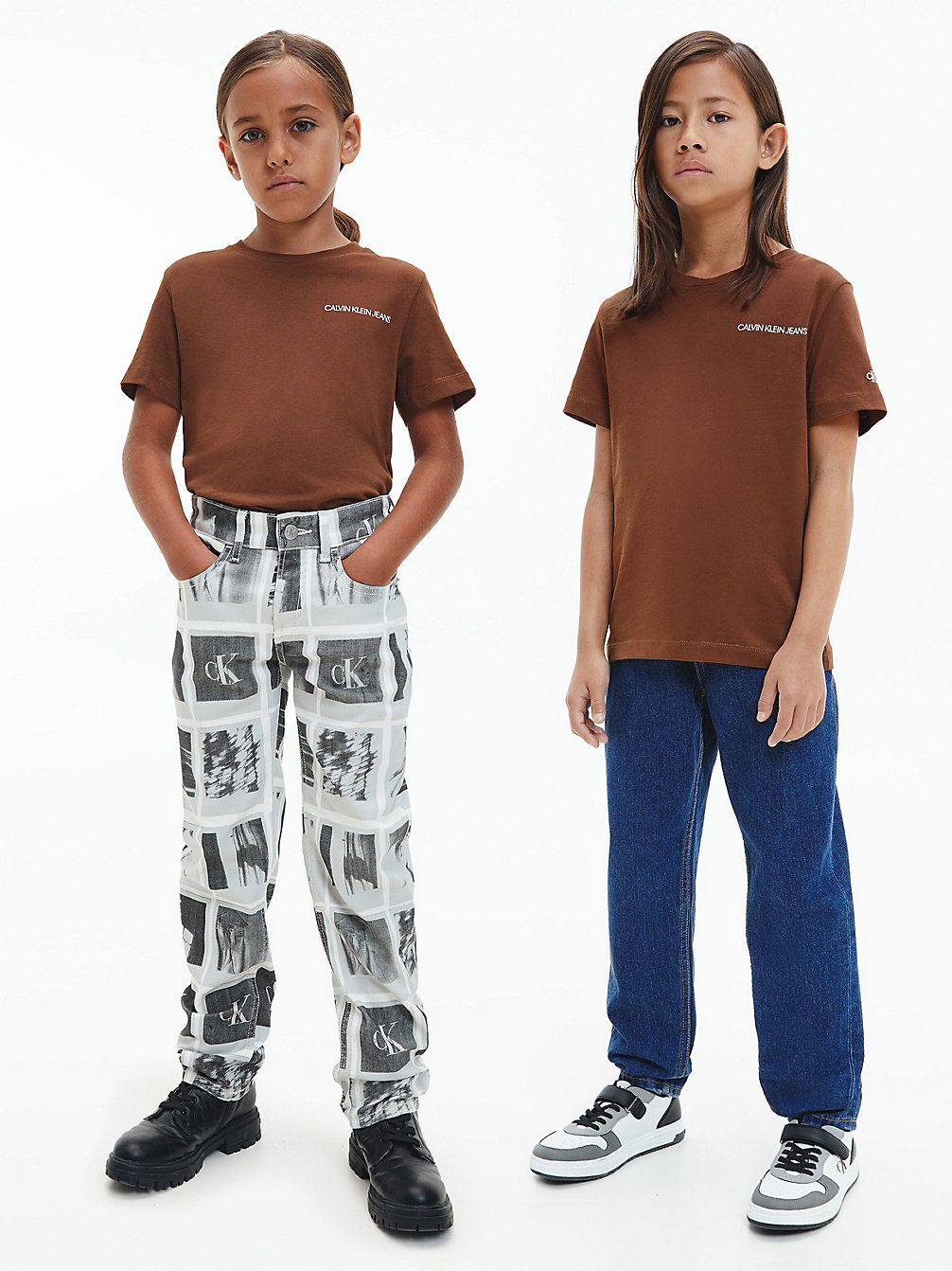 MILK CHOCOLATE Unisex Organic Cotton T-Shirt undefined kids unisex Calvin Klein