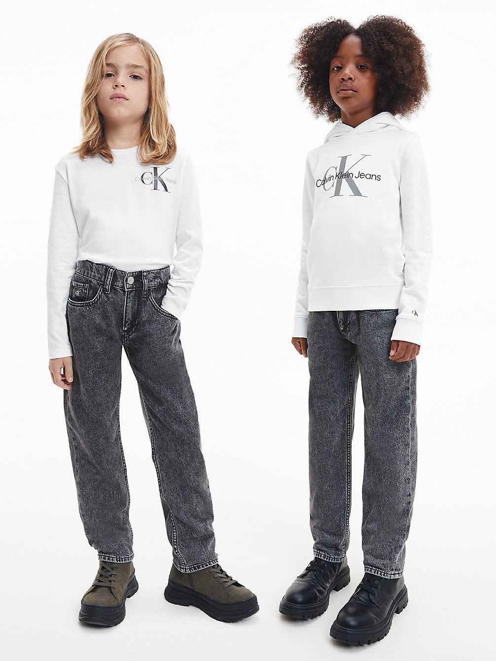 Unisex Mid Rise Straight Jeans > STONE GREY WASH > undefined kids unisex > Calvin Klein