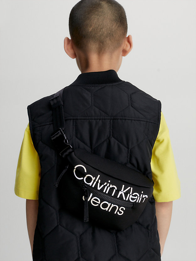 ck black nerka unisex z logo dla kids unisex - calvin klein jeans