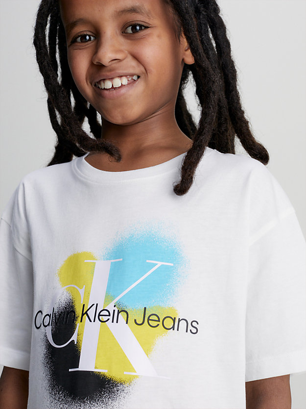 bright white unisex spray print t-shirt for kids unisex calvin klein jeans