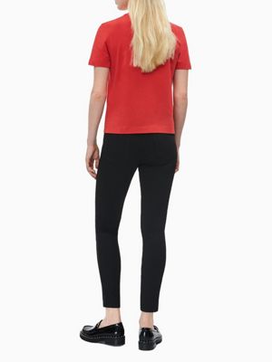 racing red recht t-shirt van biologisch katoen voor dames - calvin klein jeans