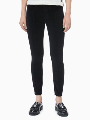 CA010 BLACK VELVET Mid Rise Skinny Enkellange Fluwelen Jeans Met Naad undefined dames Calvin Klein