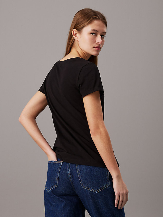 t-shirt slim avec col en v black pour femmes calvin klein jeans