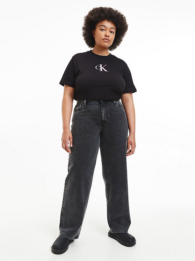 black plus size monogram t-shirt voor dames - calvin klein jeans