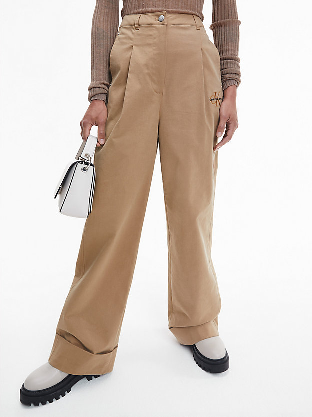 TIMELESS CAMEL Pantalon ample taille haute for femmes CALVIN KLEIN JEANS