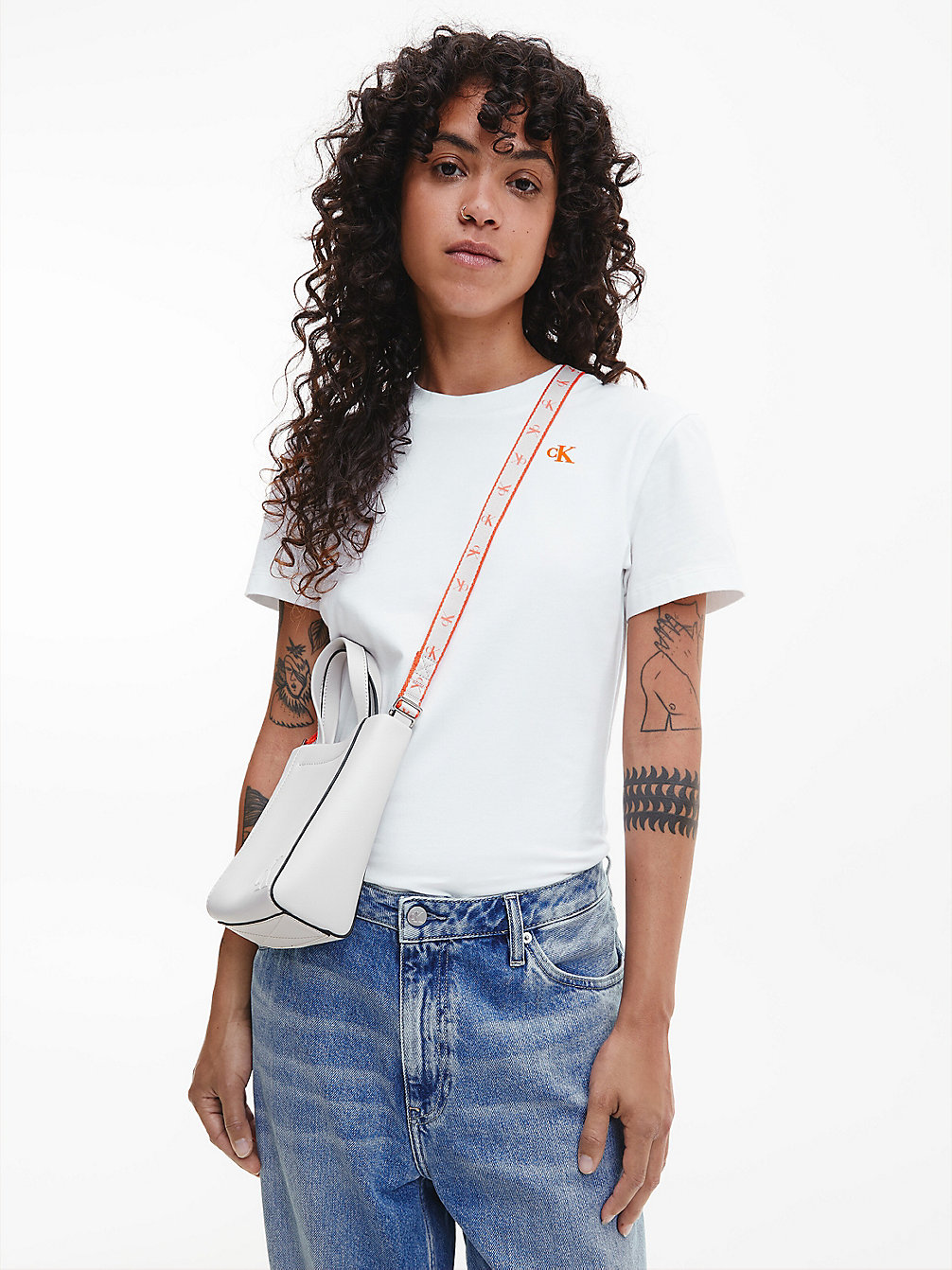 BRIGHT WHITE > Облегающая футболка с монограммой > undefined Женщины - Calvin Klein