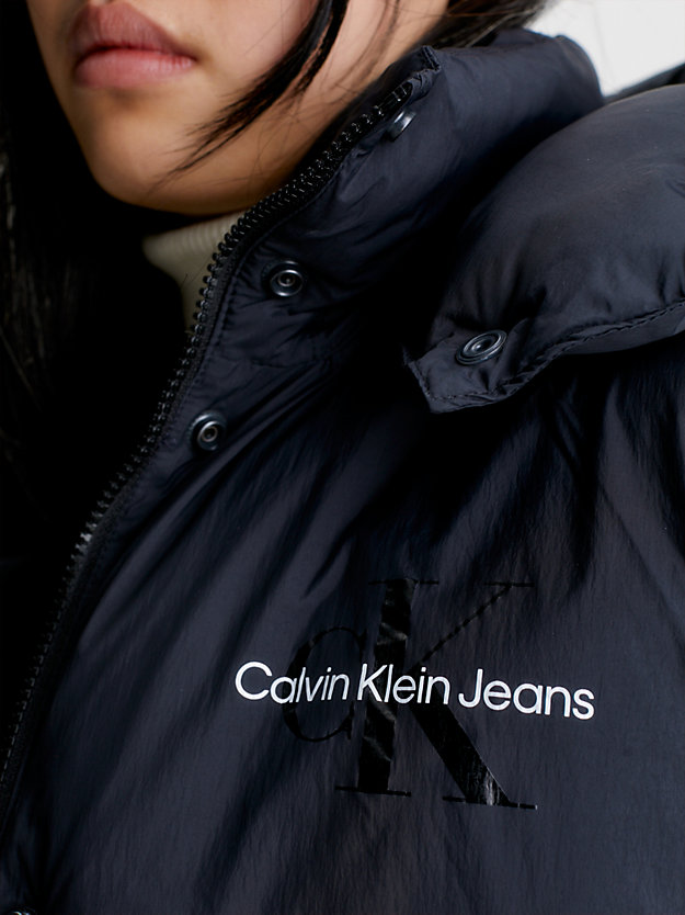CK BLACK Ocieplany długi bezrękawnik z przetworzonego nylonu dla Kobiety CALVIN KLEIN JEANS