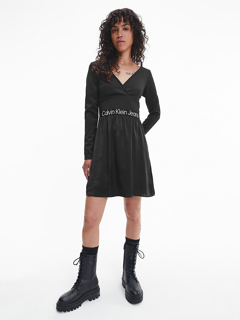 CK BLACK > Короткое расклешенное платье с тесьмой с логотипом > undefined Женщины - Calvin Klein