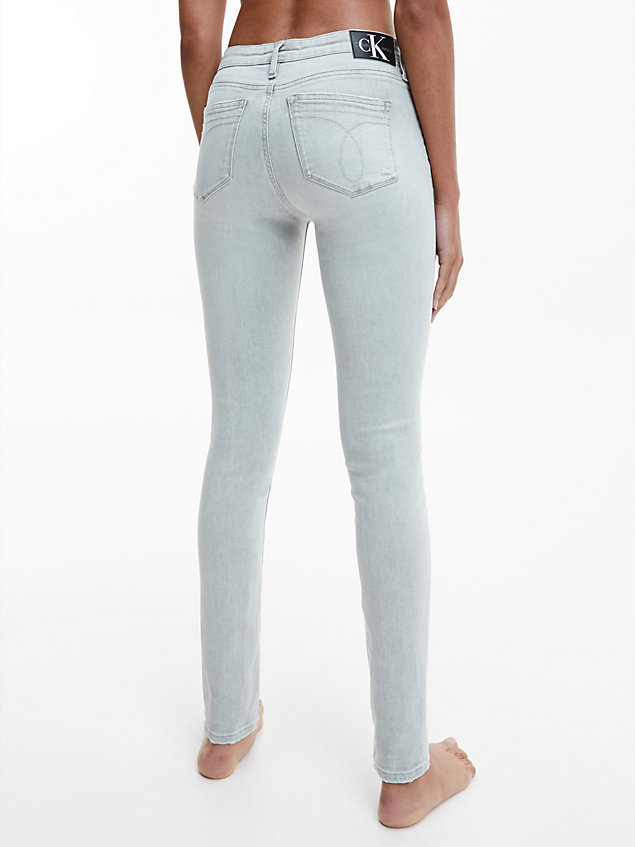 grey mid rise skinny jeans für damen - calvin klein jeans