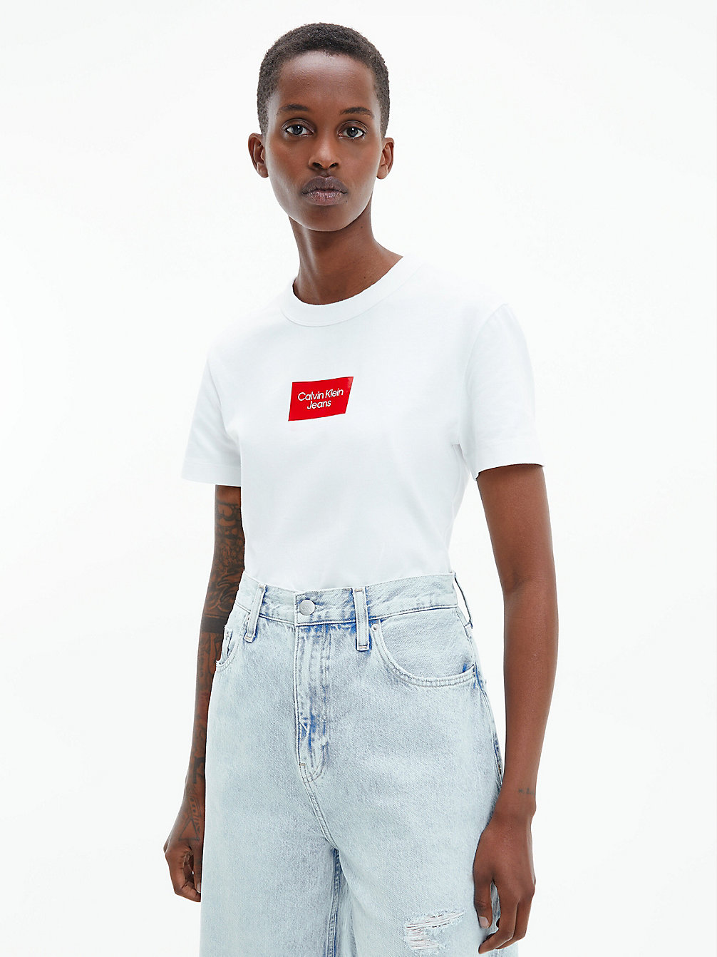 T-Shirt Slim En Coton Bio > BRIGHT WHITE > undefined femmes > Calvin Klein