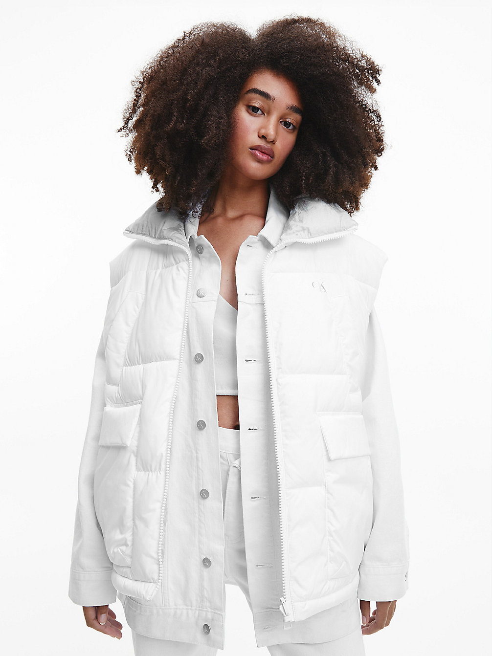 BRIGHT WHITE / GHOST GREY Veste Sans Manches Rembourrée En Polyester Recyclé undefined femmes Calvin Klein