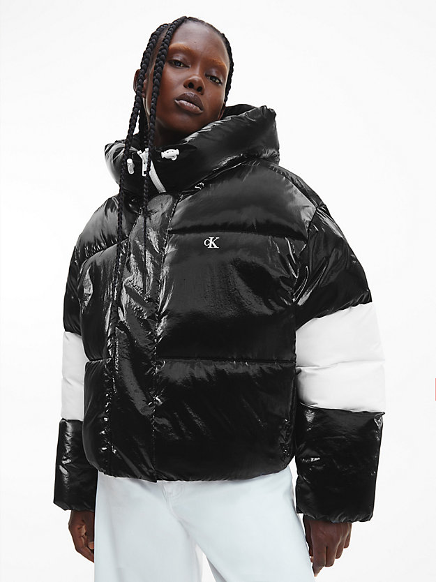 Cropped Glossy Logo Puffer Jacket Calvin Klein® | J20J220344BEH