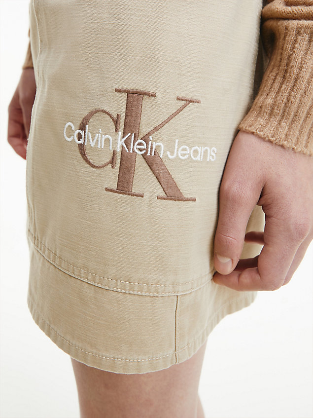 mini-jupe utilitaire en sergé de coton beige pour femmes calvin klein jeans