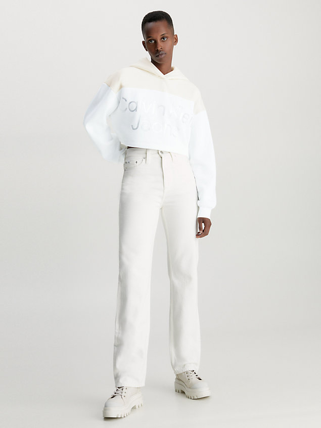 white bluza z kapturem i błyszczącym logo o skróconym kroju dla kobiety - calvin klein jeans