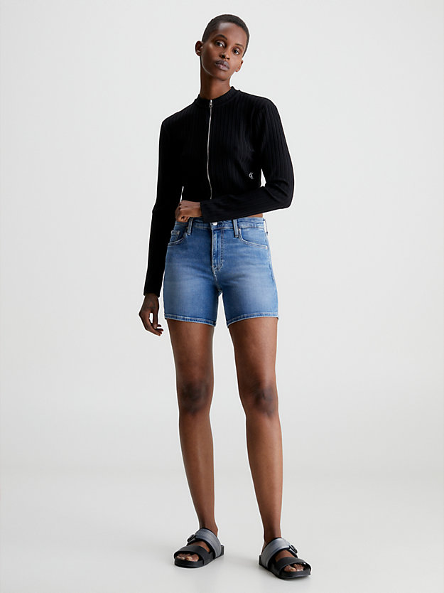 short en jean denim medium pour femmes calvin klein jeans