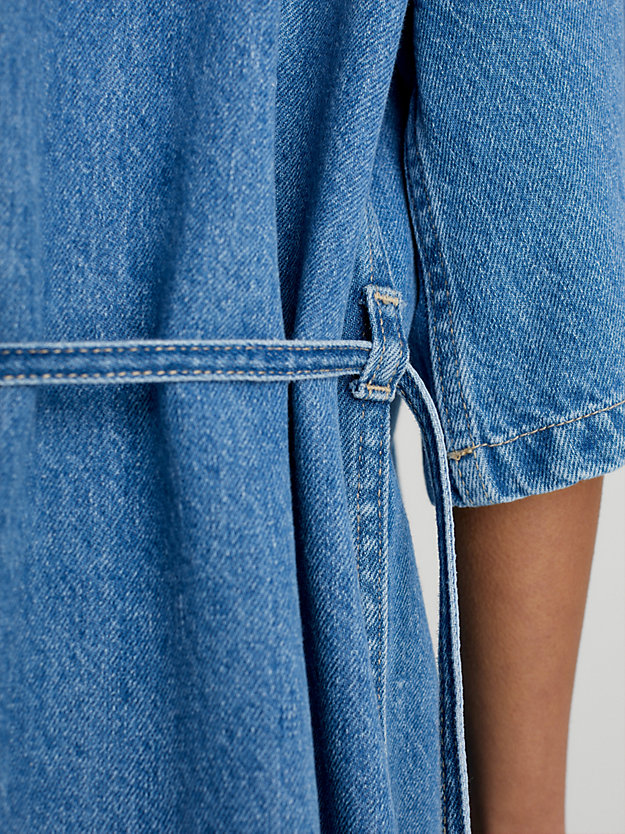 MID STONE BLUE BELT Denim-Blusenkleid mit Gürtel für Damen CALVIN KLEIN JEANS