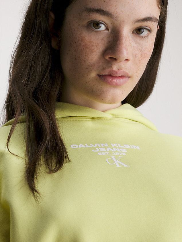 sweat-shirt à capuche court avec logo gold pour femmes calvin klein jeans