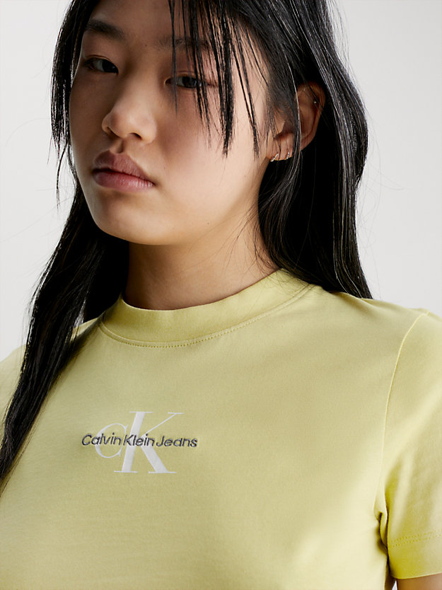t-shirt en coton avec monogramme yellow sand pour femmes calvin klein jeans