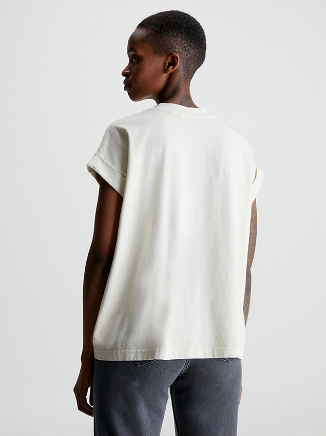 beige luźny t-shirt z monogramem dla kobiety - calvin klein jeans