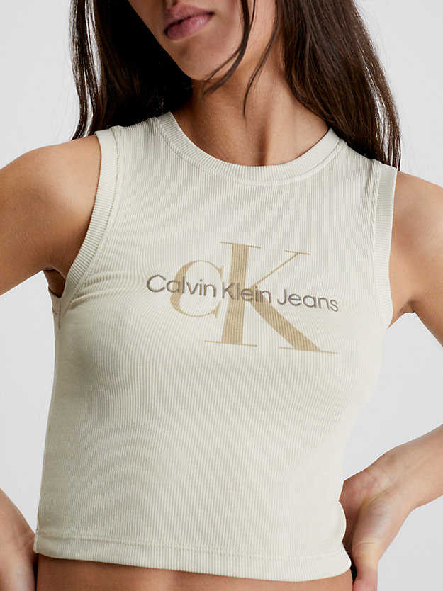 classic beige top bez rękawów o skróconym kroju z monogramem dla kobiety - calvin klein jeans
