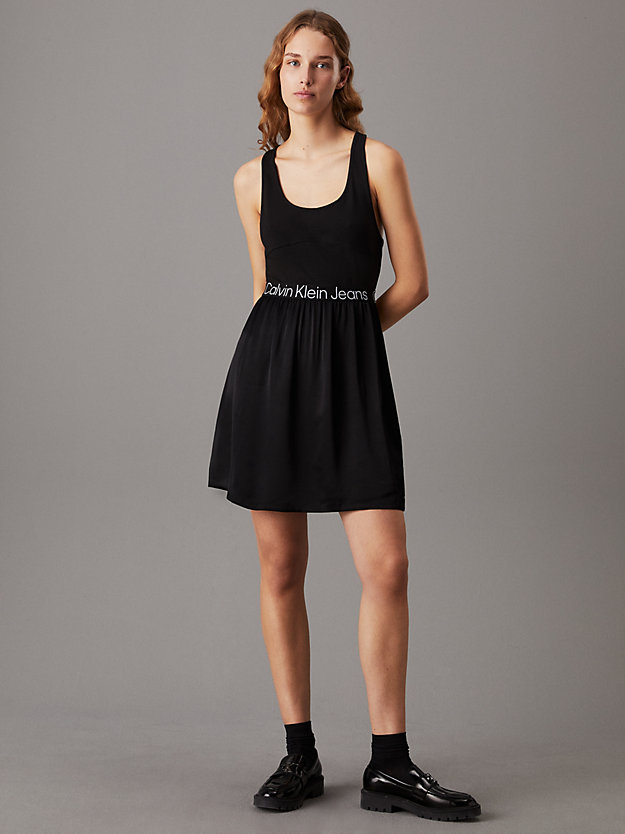 ck black mini-jurk met uitsnijding en logotape voor dames - calvin klein jeans