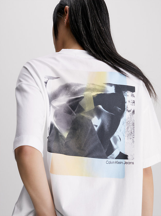 bright white relaxed t-shirt met fotoprint voor dames - calvin klein jeans