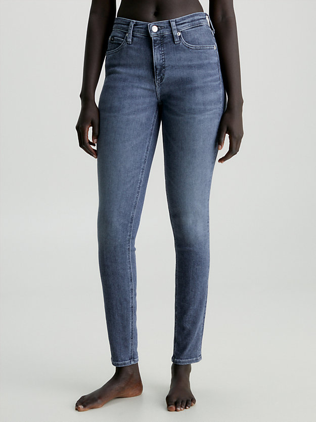 jean skinny mid rise denim grey pour femmes calvin klein jeans