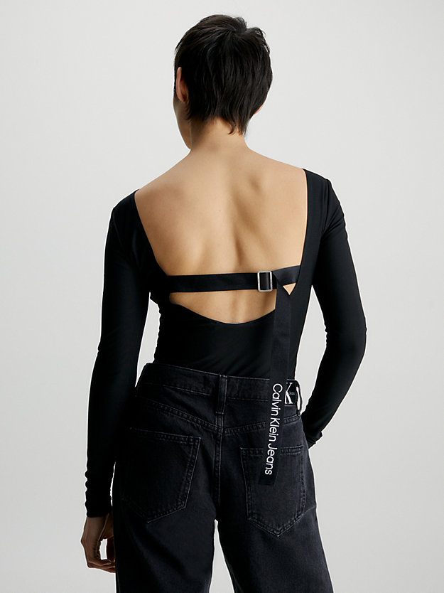 ck black body z długim rękawem i ozdobną klamrą dla kobiety - calvin klein jeans