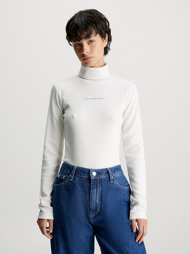 white geripptes monogramm-top mit rollkragen für damen - calvin klein jeans