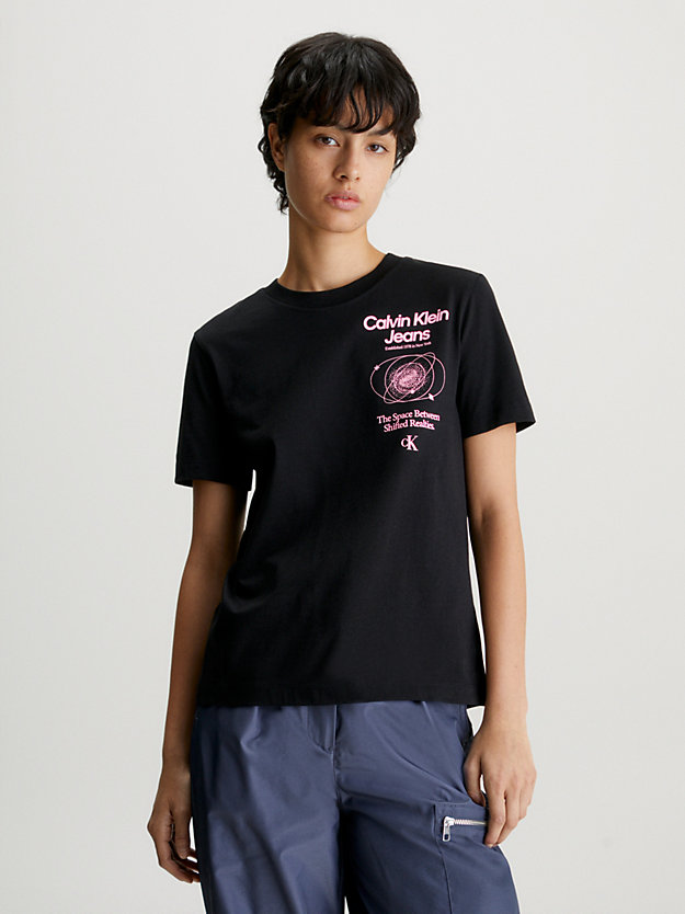 ck black/neon pink lässiges t-shirt mit print am rücken für damen - calvin klein jeans