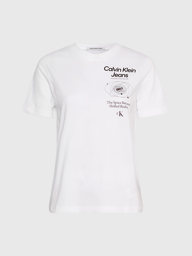 white lässiges t-shirt mit print am rücken für damen - calvin klein jeans