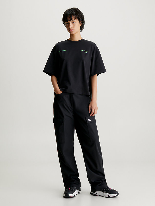 t-shirt relaxed avec logo appliqué black pour femmes calvin klein jeans