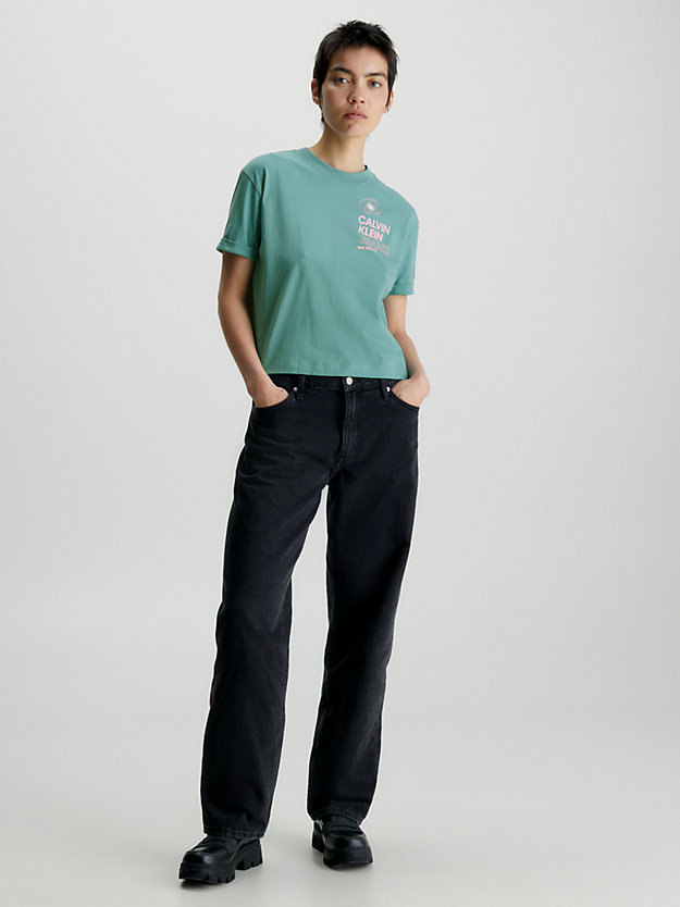 arctic/neon pink lässiges t-shirt mit print am rücken für damen - calvin klein jeans