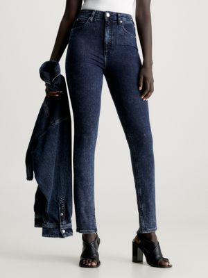 Pantaloni denim deals molto aderenti